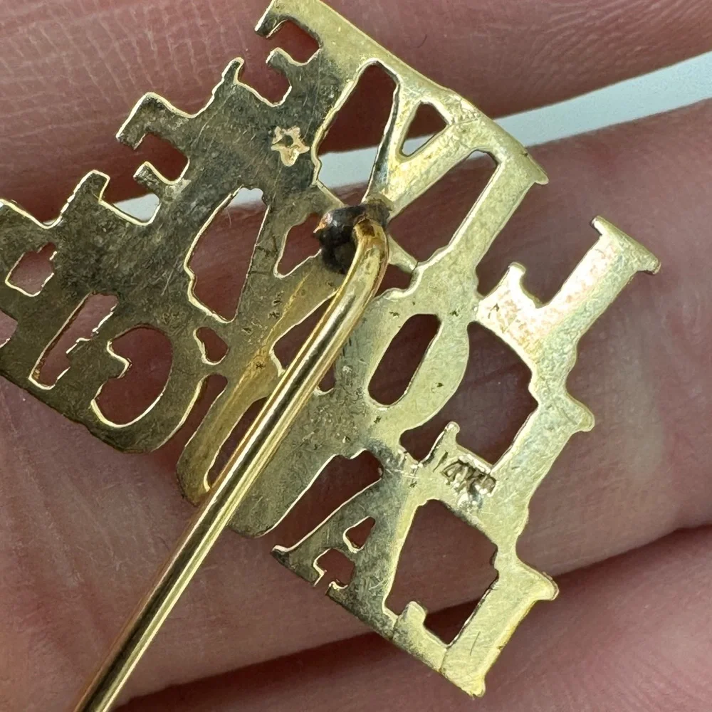 14K solid yellow Gold 'Live Love Laugh' Stick Pin